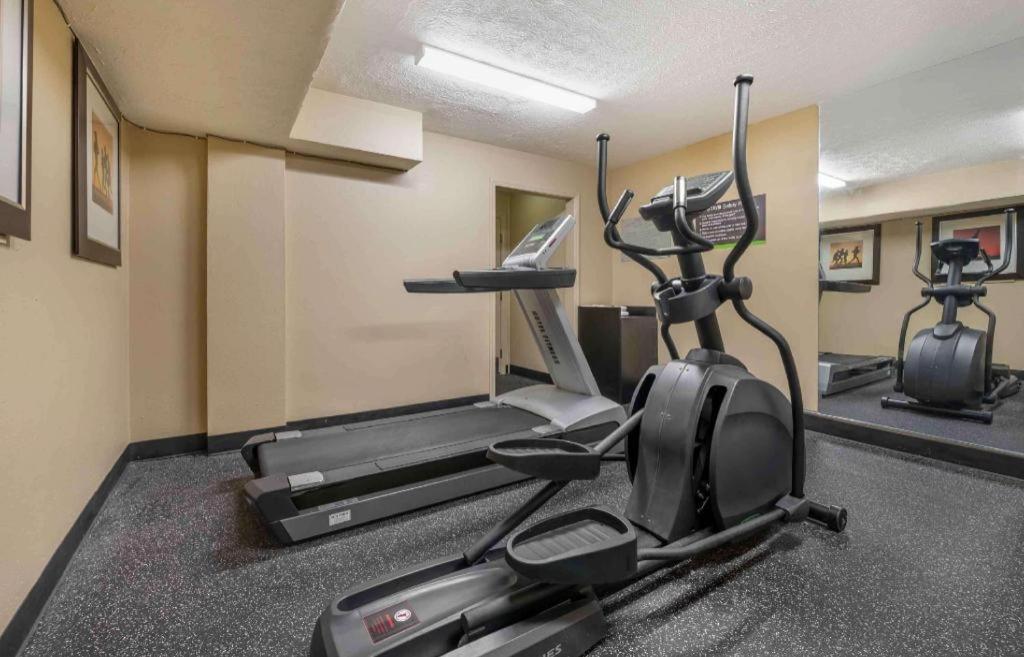 Extended Stay America Select Suites - Indianapolis - North - Carmel Eksteriør billede