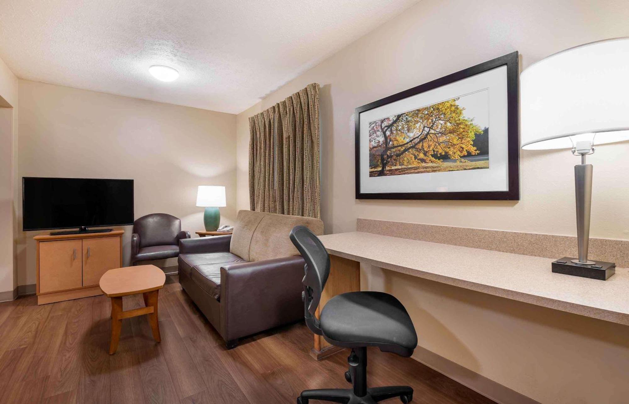 Extended Stay America Select Suites - Indianapolis - North - Carmel Eksteriør billede